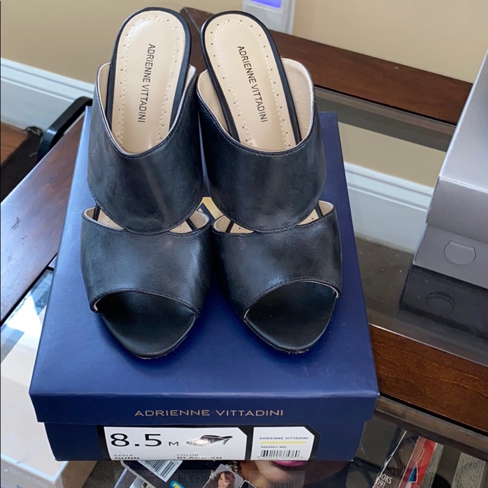 ADRIENNE VITTADINI HEELS!